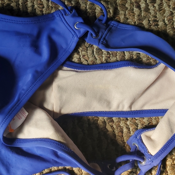 Bikini - Picture 5 of 5